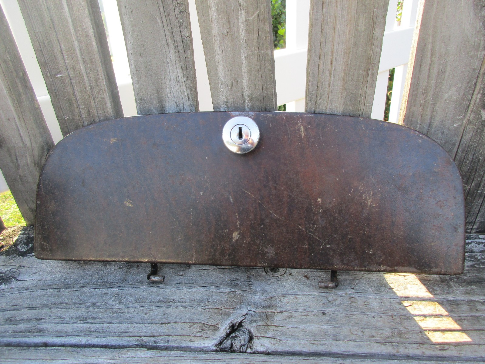 Picture 1 of 3