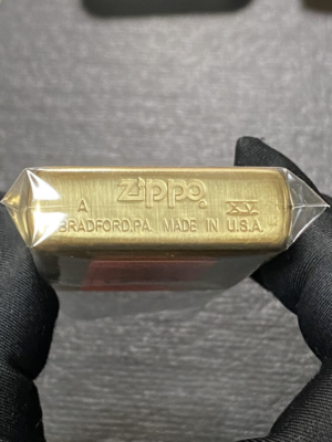 zippo Lucky Strike Gold Limited Edition Sexy Girl Solid zippo Lucky Strike Gold Limited Edition Sexy Girl Solid