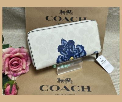 COACH F6656 Long zip wallet Signature White & Blue flowers chalk