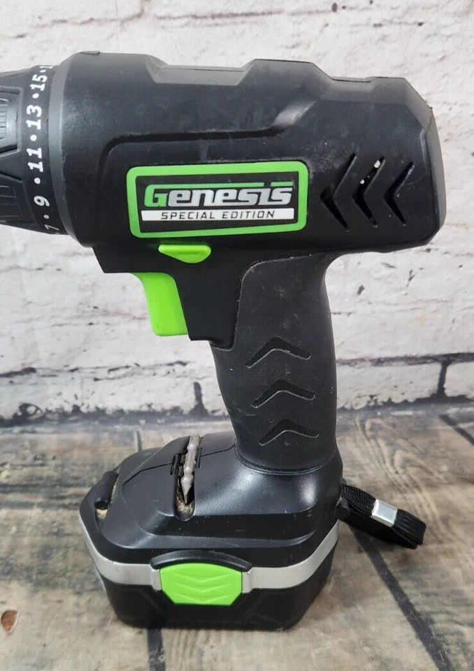Genesis GCD18CSE 18V Cordless Variable Speed Drill/Driver W/Battery - NO CHARGER - Image 2 of 4