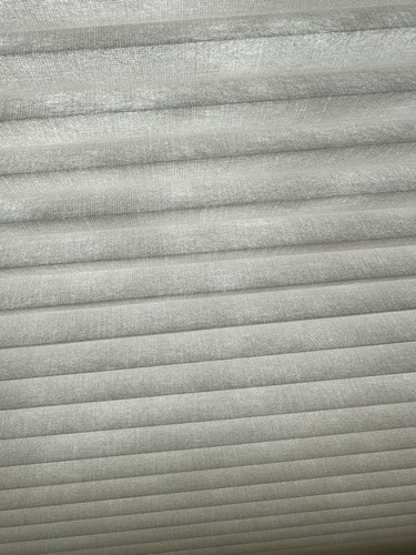 Levolor Light Filtering Cellular Shades Crosshatch Vanilla Bean 22 3/4 x 34 5/8 - Picture 6 of 6