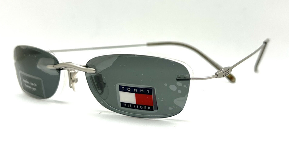 New Tommy Hilfiger Eyeglasses With Clip TH 3067 & CL PLT 47  display picture 3