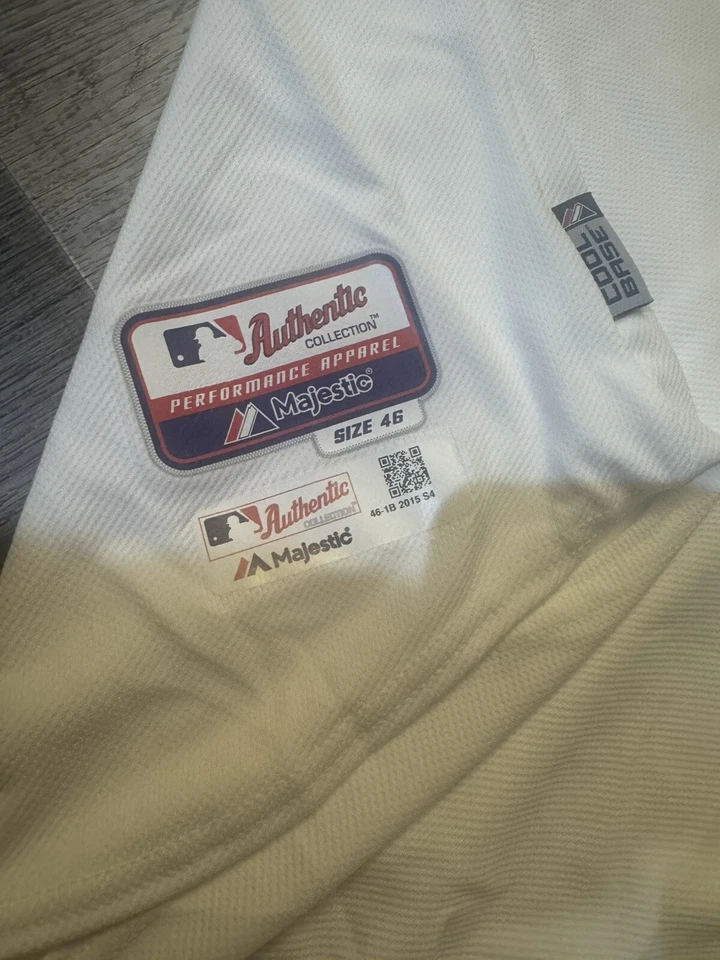 Josh Harrison Game Issued 2015 Pittsburgh Pirates Signed Jersey Auto Beckett COA - Image 2 of 4