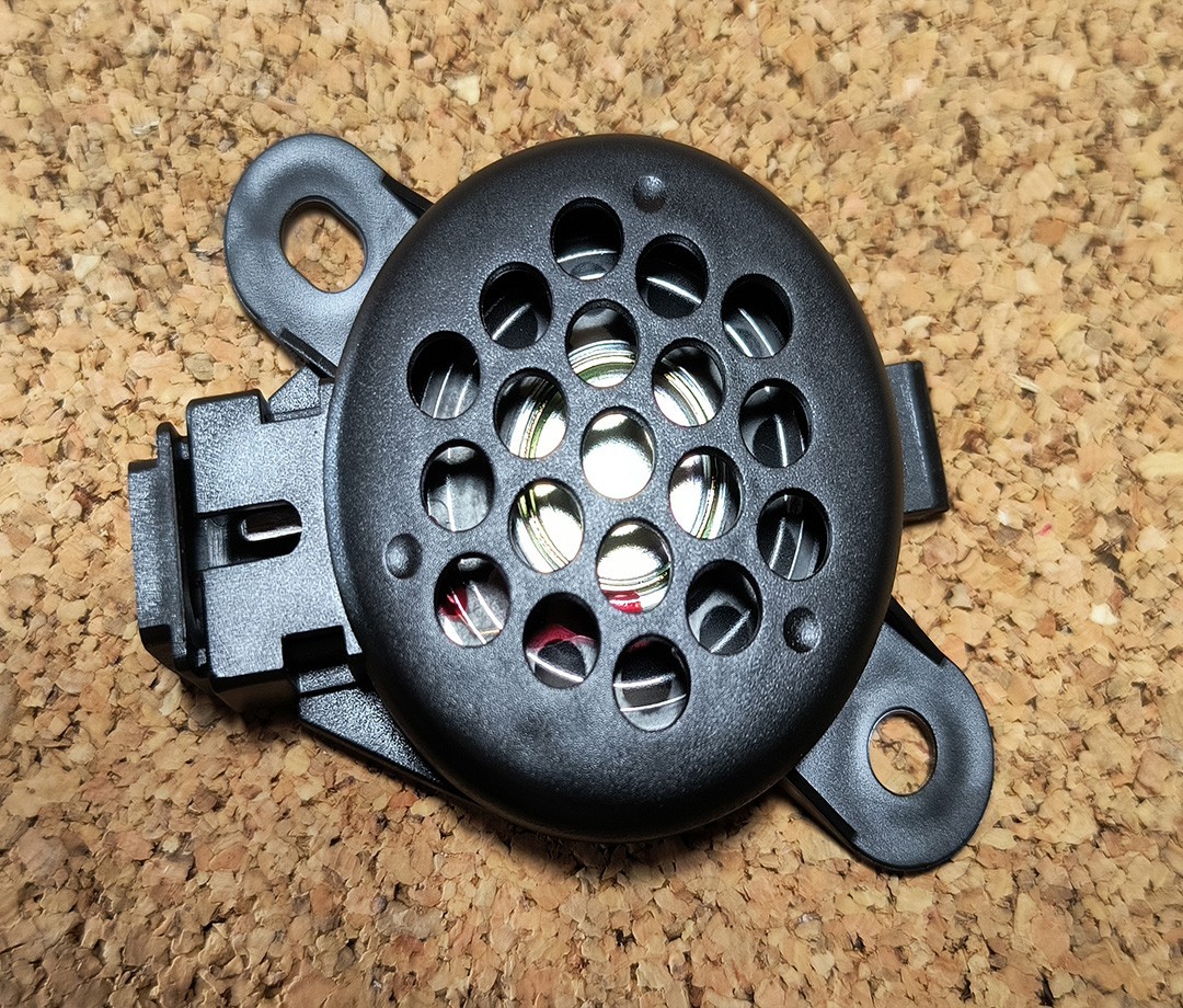 LAND ROVER PARKING CONTROL AID SPEAKER RANGE ROVER LR3 LR4 SPORT