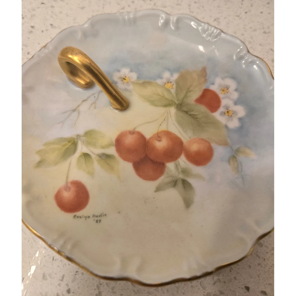 Hand Painted Porcelain Tray Signed Cherry Fruit Dish Gold Handle Vintage - Image 4 of 4