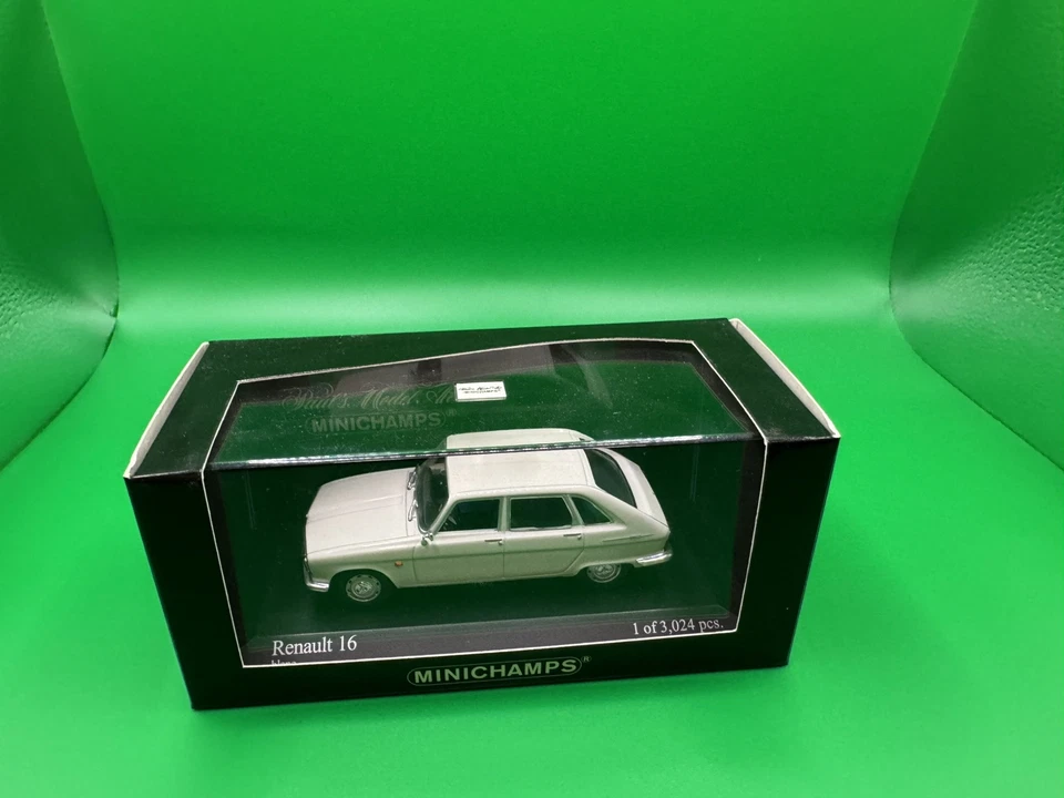  Renault 16 R16 Minichamps scala 1/43, prima versione colore bianco rara in box  - Immagine 2 di 4