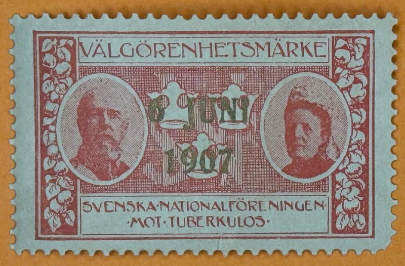 1907 Sweden Gold Ovrprnt of 1905 Christmas Seal Tuberculosis TB Cinderella Stamp