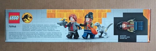 LEGO Jurassic World 76946 Blue & Beta Velociraptor Capture Retired New Sealed - Picture 8 of 11