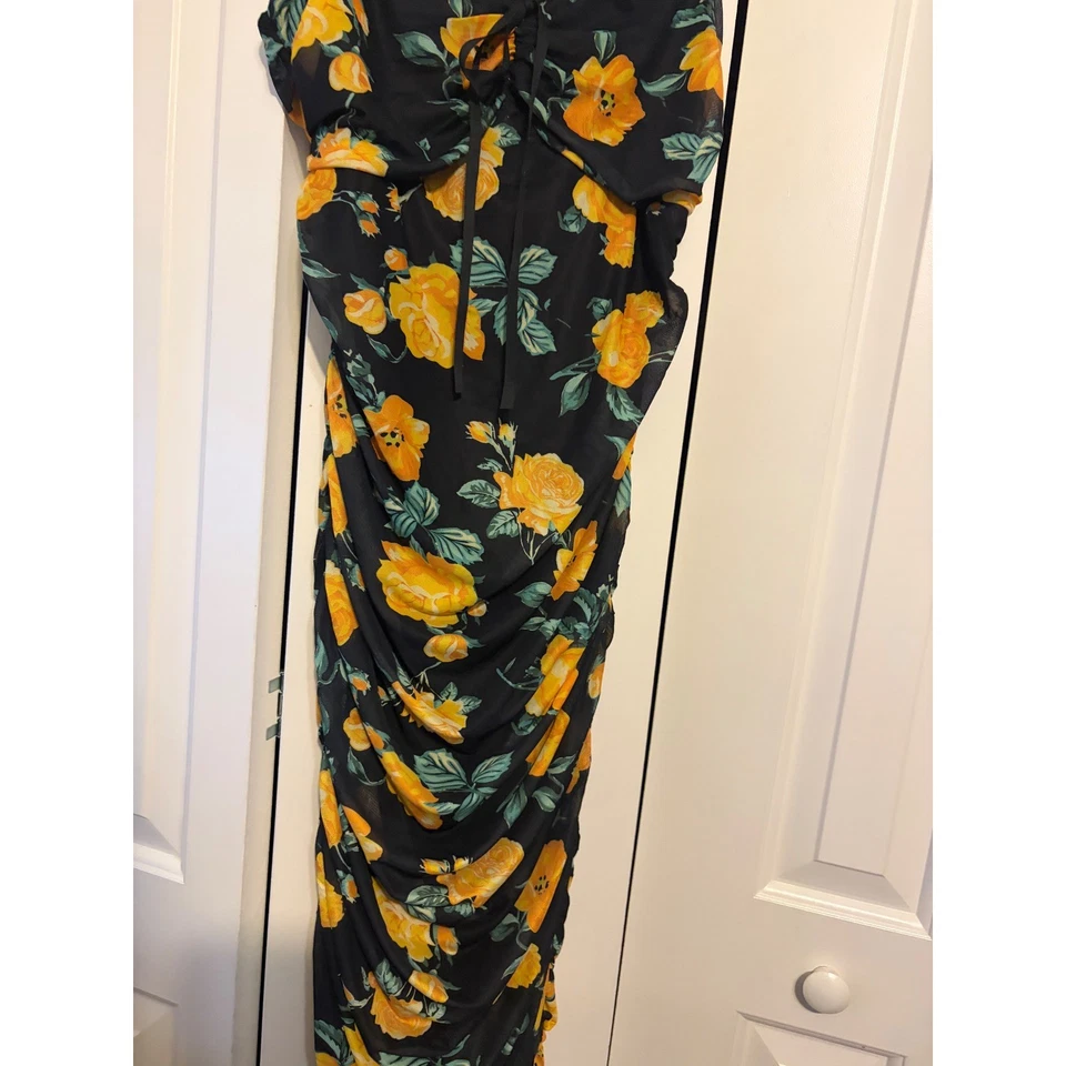 Maxi Vestido Venus Negro y Amarillo Estampado Floral Acanalado Bodycon M Foto 4 de 4