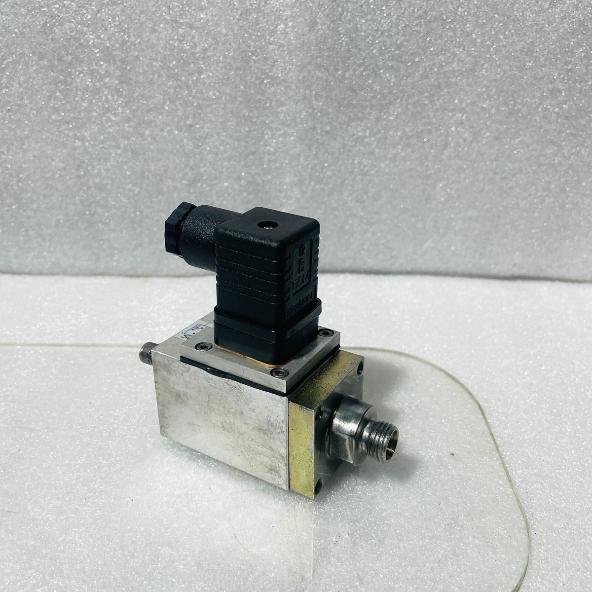 T-DEMAND バネ 40K H150 Sold 2019 Toyota Tacoma Passenger Tail Gate Damper Hinge