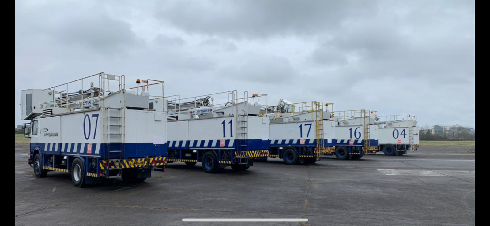 Aircraft Deicer Vehicle Vestergaard Elephant Beta Scania Chassis