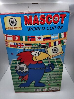 【SALE】レジャーシート　1998年フランスワールドカップ　キャラクター SALE】レジャーシート 1998年フランスワールドカップ