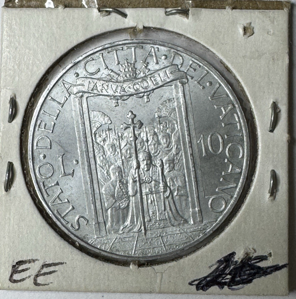 Foto 2 di 2