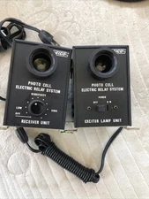 VINTAGE EICO PCE  PHOTO ELECTRIC EYE SYSTEM TRANSMITTER & RECEIVER