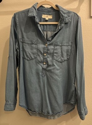 Thread & Supply Blue Denim Long Sleeve 1/2 Button Up Shirt