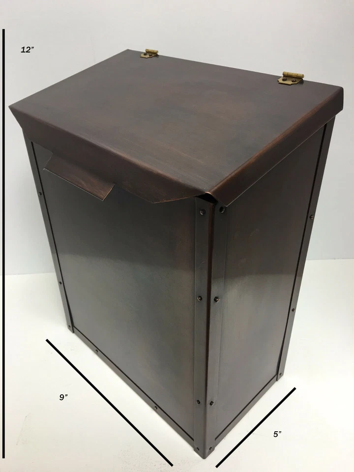 Buzón de cobre grande montaje en pared hecho a mano remachado acabado bronce accesorios de latón Foto 4 de 4