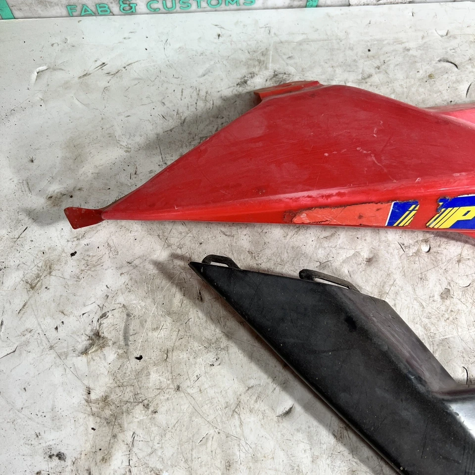 Carenagem de plástico traseira esquerda 06-12 Aprilia RXV450 RXV550 SXV450 SXV550 - Imagem 2 de 4