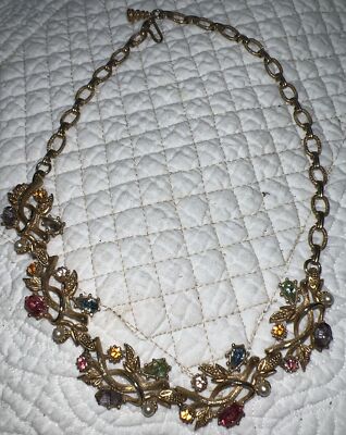 VTG STAR Costume Jewelry Necklace Gold Tone Pearl-Colorful