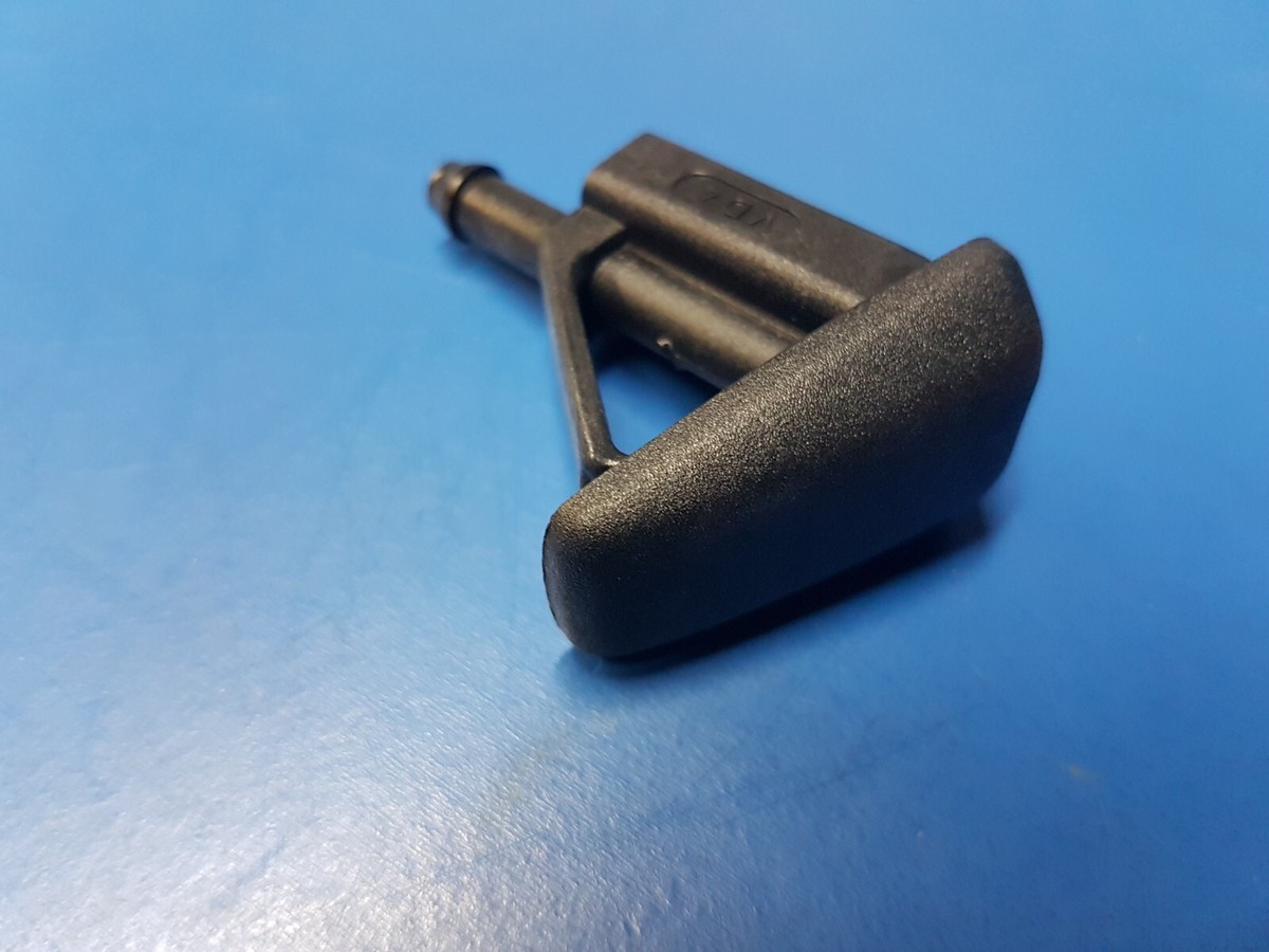 Mercedes W124, W201, W461 - W463 Screen Washer nozzle- 461 860 00