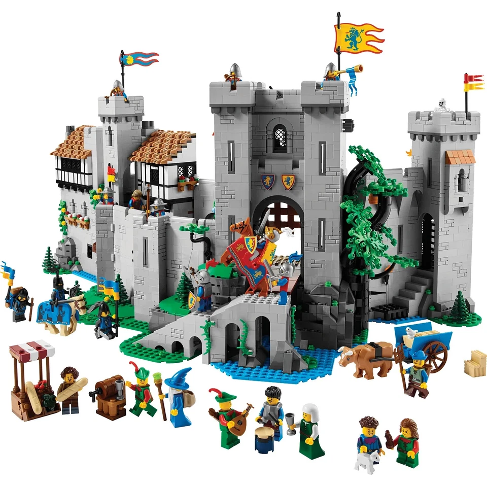 LEGO 10305 ICONS  Lion Knights' Castle Brand New Sealed - image 2 of 4