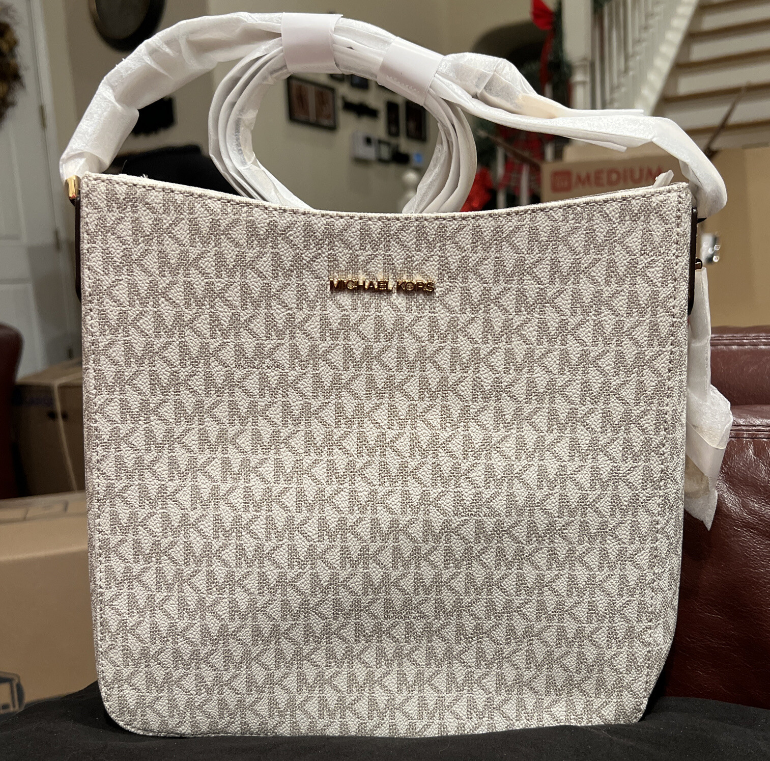 Michael Kors Jet Set Travel Women