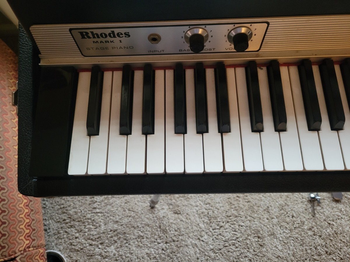 1976年製　Rhodes Piano Mark I 88鍵 Fender Rhodes Mark I Stage 88 - What To Know & Where To Buy