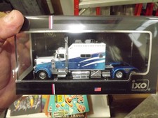 IXO 1/64 2002 Peterbilt 379 custom White & blue sharp NIB