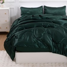 Silky Microfiber Quilt Set Full Queen Bed Comforter Pillowcases Modern Style