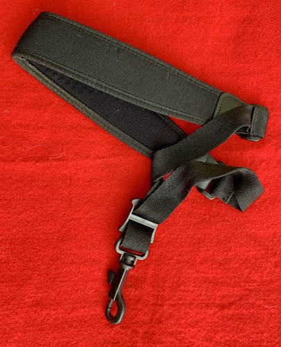 Black Deluxe Saxophone Strap for Selmer Conn Yamaha Bundy Saxophone