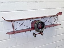 Vintage Flugzeug Regal Uhr Handarbeit Metall Deko Wandregal Kleiderhaken Rot