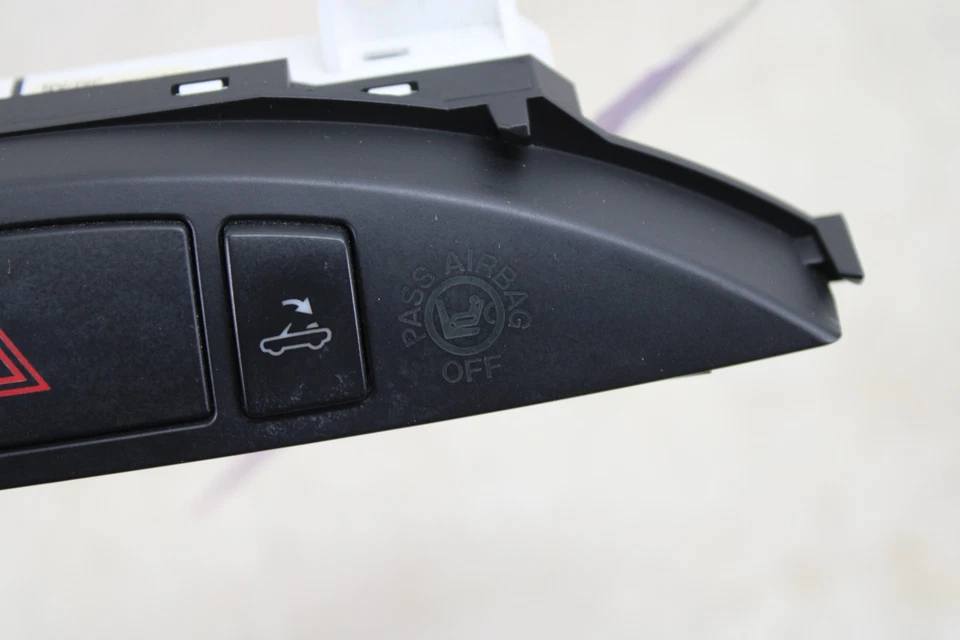 Mazda MX-5 Miata 2007-2015 techo rígido Hazzard/interruptor superior OEM MU74 Foto 2 de 4