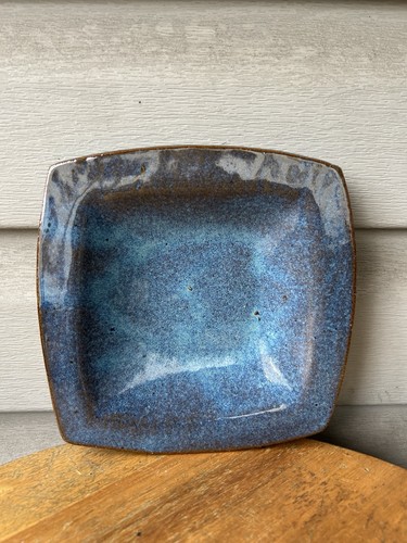 Shiloh Pottery Blue Speckled Abstract Quirky Art Pottery Dish 7" Quirky
