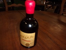 PORTO  vintage Casa do conego  1982 , bien stocké , bouchon scellé