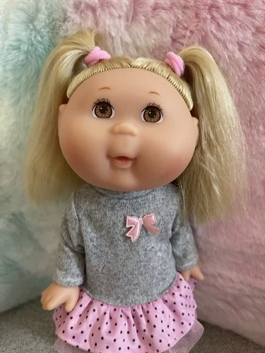 Cabbage Patch Kids 12 Inch Vinyl Baby Doll Blonde Hair And Brown Eyes Adorable