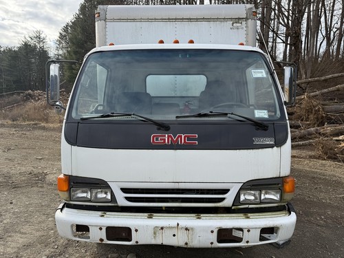 01 GMC W SERIES (TILT CAB) Master Cylinder 4.8l Diesel Federal Emissions Auto - Picture 3 of 19