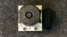 2015-2016 Volkswagen Jetta Beetle ABS Anti Lock Brake Actuator Pump Assembly Oem