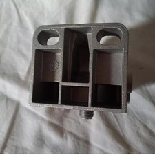 SUPPORTO FILTRO NAFTA MI.R.A 43/1002 ATTACCO VERTICALE Mis 14/1,5