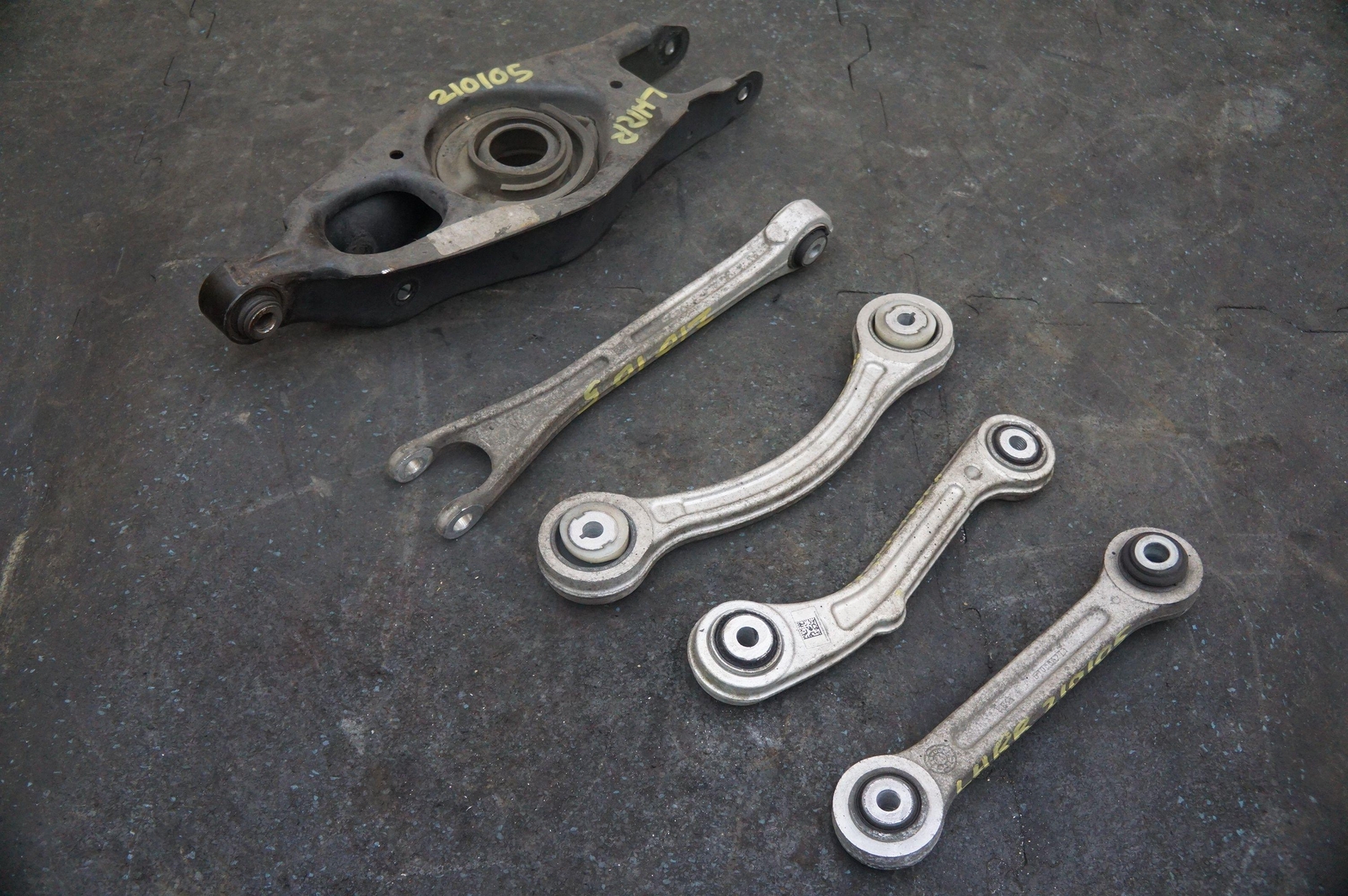 Set Of 5 Rear Left Or Right Upper Lower Control Arm Maserati Quattroporte 13-16