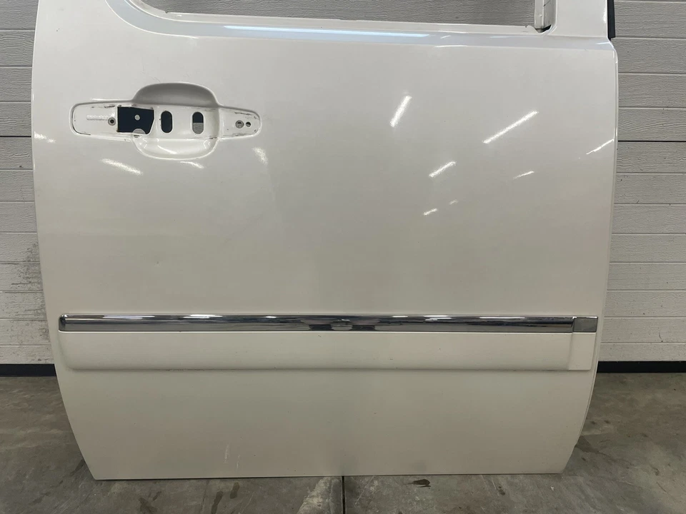 右握后门外壳乘客侧珍珠白色 2007-2014 吉姆西育空 XL Denali — 第 3/4 张图片