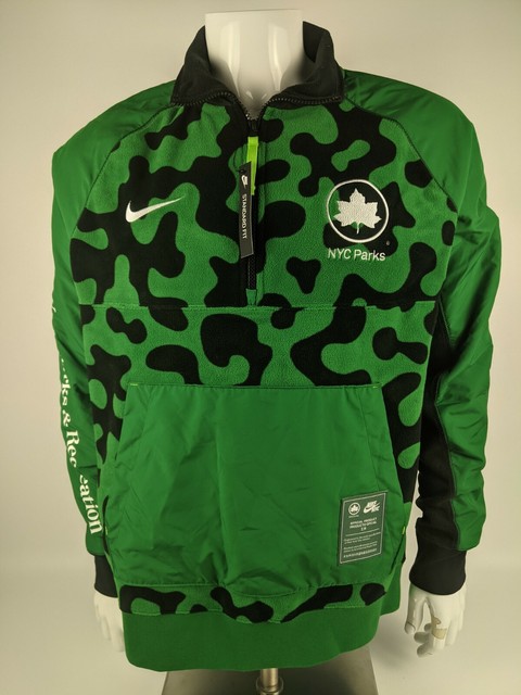 Nike Sportswear NYC Parks 1/2 Zip 