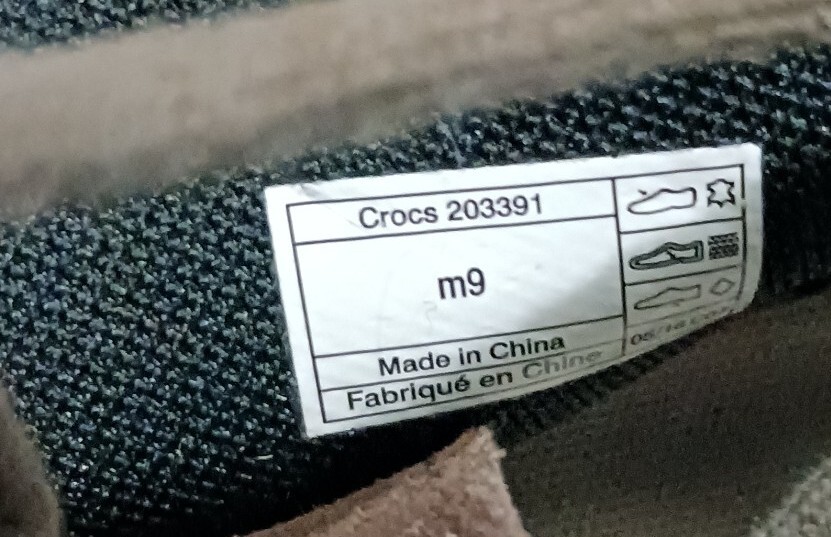 Crocs Kinsale Men's 9 Triple Comfort Cobblestone Suede Chukka Boots 203391