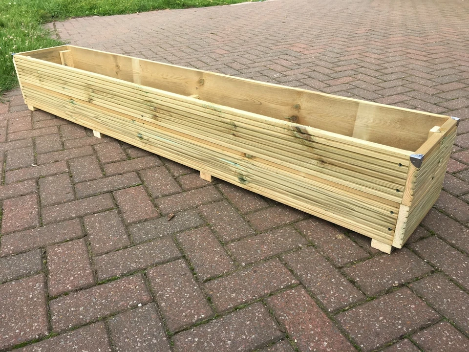 wooden garden planter READY MADE JUMBO EXTRA LARGE Long Decking Timber Trough - Image 2 of 4