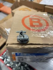 (144-PACK) EATON 759DC 3/8" ROMEX CLAMP STYLE CONNECTORS