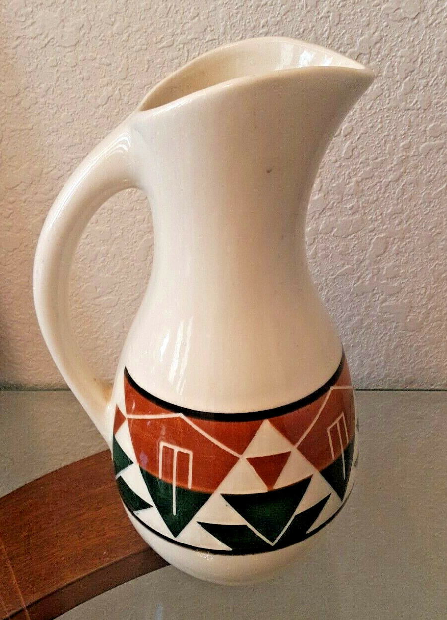 Vintage Pottery Pitcher signed Larvie Rapid City S Dakota Free