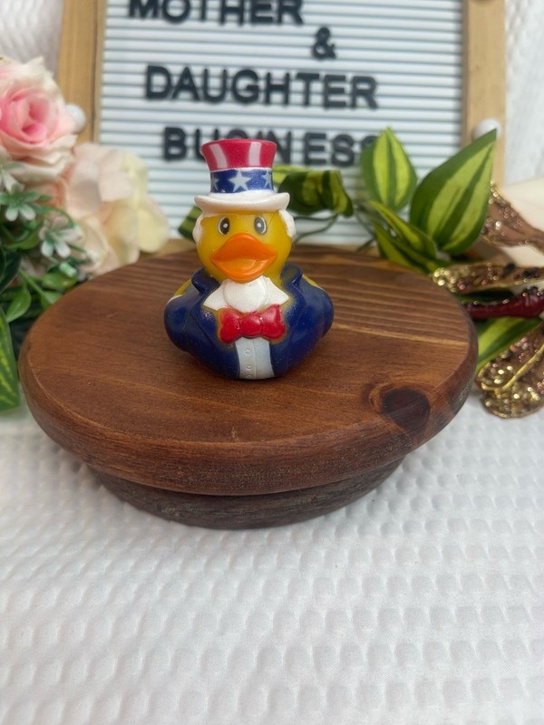 RINCO Uncle Sam Rubber Duck Patriotic Bath Toy Red White Blue 2.5” Vintage