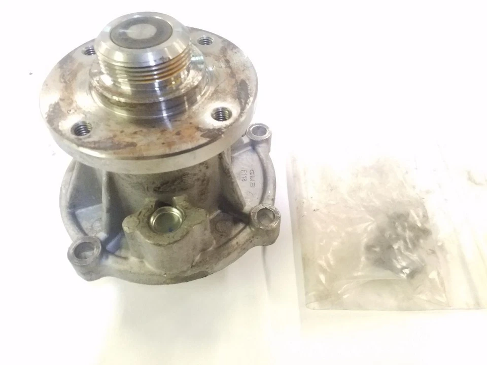 Bomba de líquido de arrefecimento de água 6.0L - Diesel Thru 21/09/03 | Compatível com Ford F250 F350 2003-2004 - Imagem 2 de 4