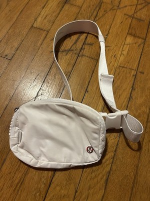 Lululemon White Everywhere Belt Bag 