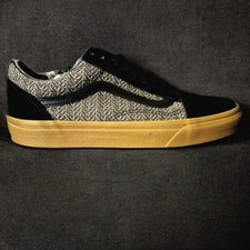 Vans Old Skool Size 8 Sneakers - Black Suede, White Herringbone, Gum Sole Shoes
