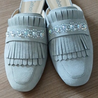Gabor Damen Pantoletten Sandalen Wildleder Grau Gr. 38 Fransen Strass