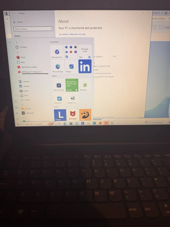 Lenovo IdeaPad 3 15ADA05 AMD 3020e 4GB RAM 128GB 15.6" - Black  good condition  - Image 4 of 4